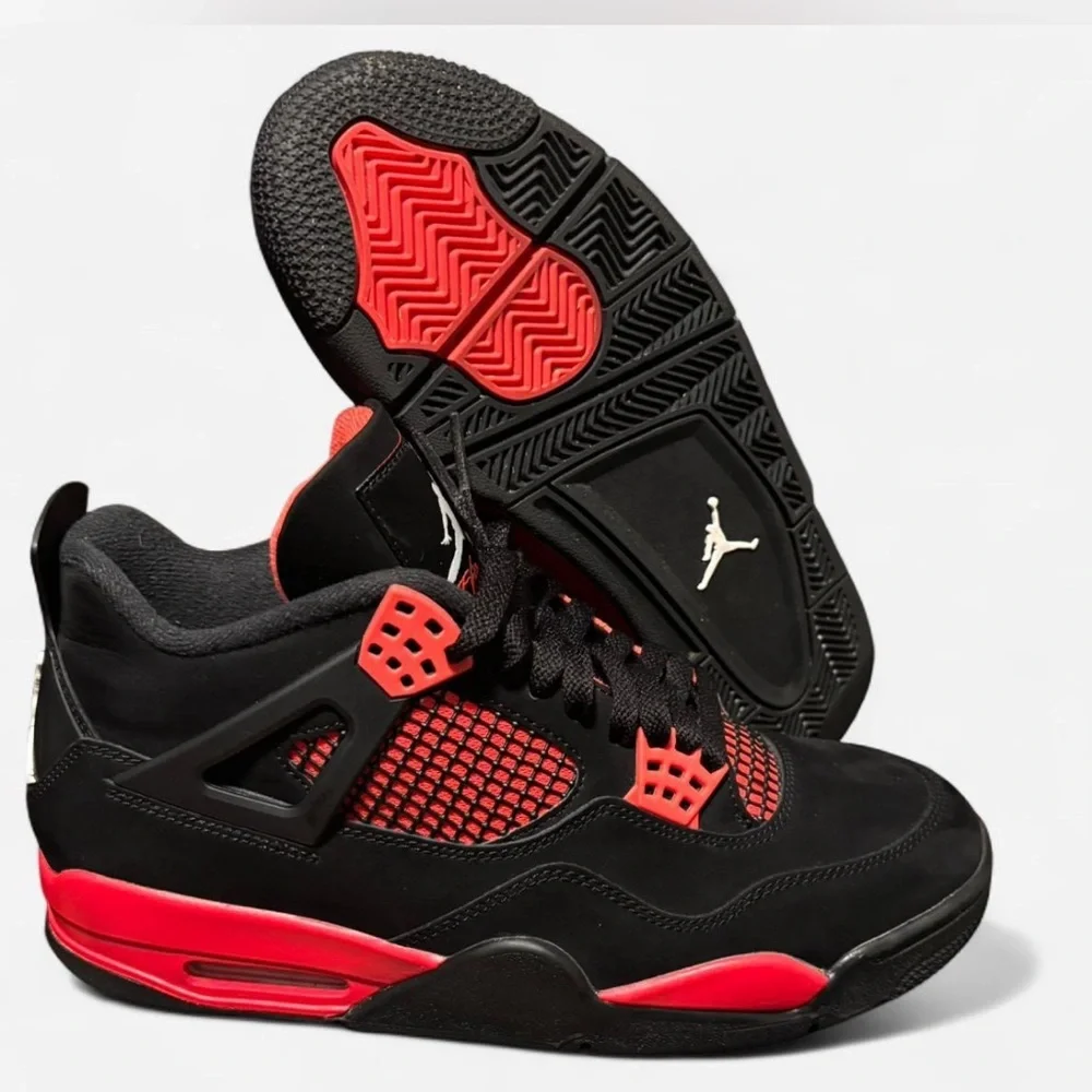 Authentic ‘Red Thunder’ Jordan 4 retro. size 9 men’s *Like New* w/box. - Picture 2 of 8